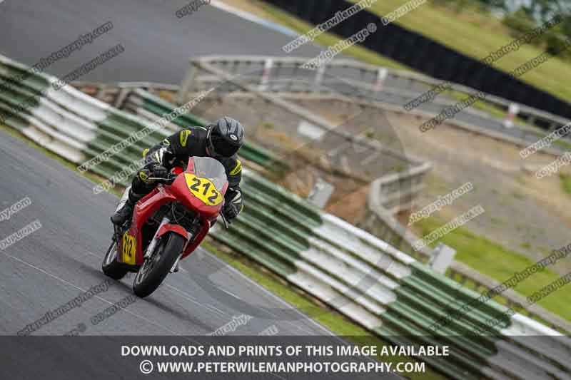 enduro digital images;event digital images;eventdigitalimages;mallory park;mallory park photographs;mallory park trackday;mallory park trackday photographs;no limits trackdays;peter wileman photography;racing digital images;trackday digital images;trackday photos